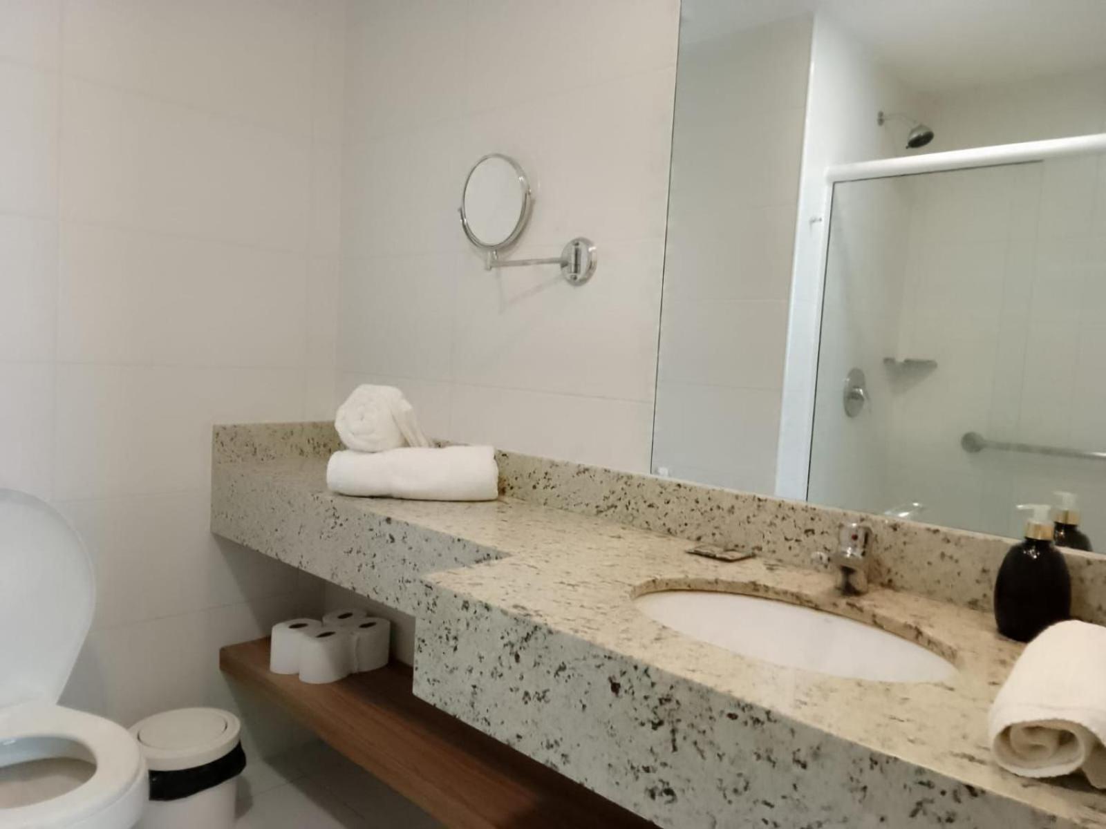 Terra Hospedagem Soho Conforto E Aconchego กัมโปส โดส กอยตากาเซส ภายนอก รูปภาพ